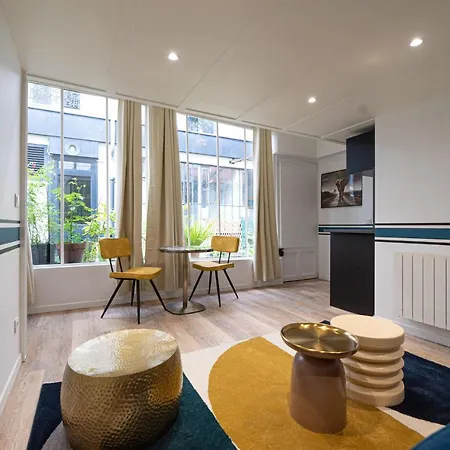 Loft In Apartment