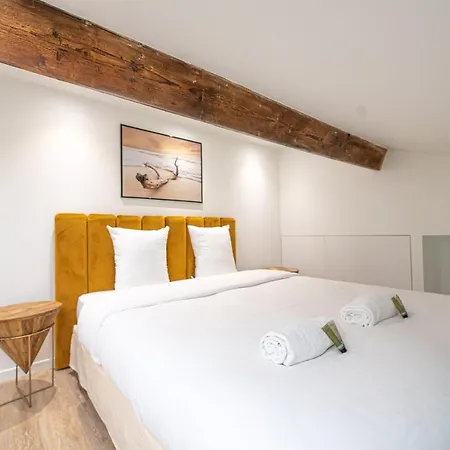 Apartment Loft In Paris