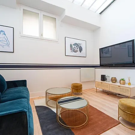 Apartment Loft In *